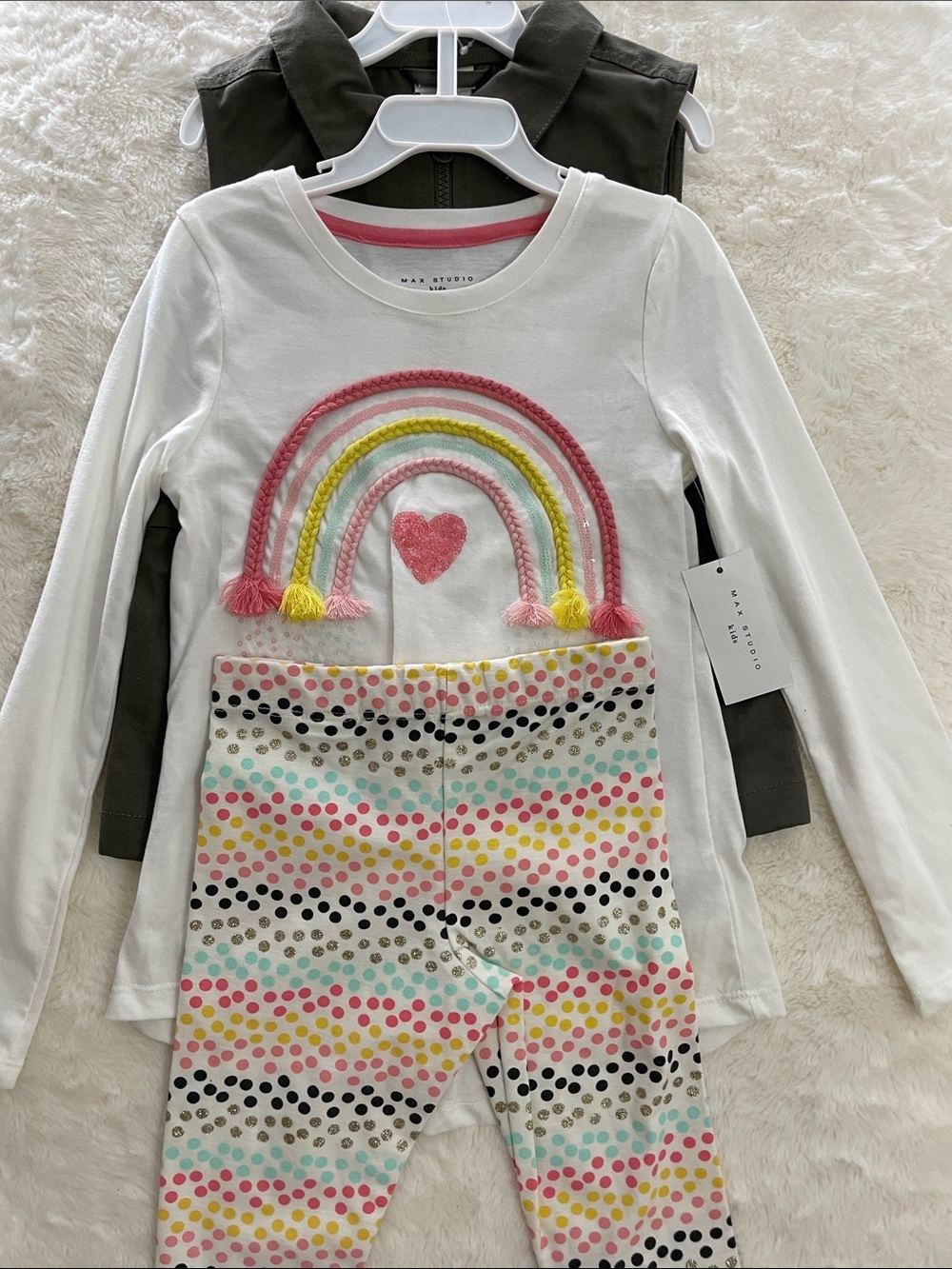 SALE! NWT Max Studio White Kids Long Sleeve Tee w Pink Heart Accent 3 Pc Set 5/6